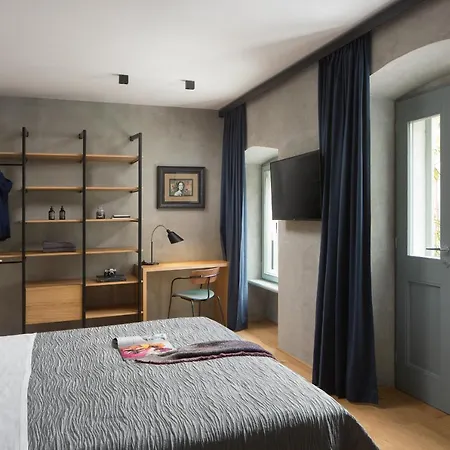 Vincent House דירה